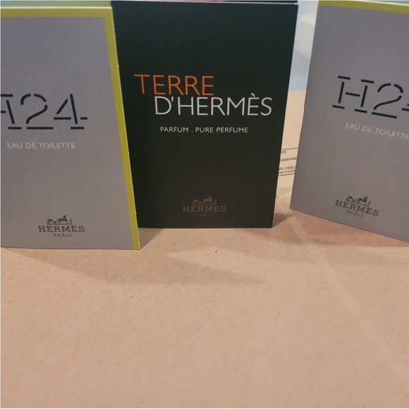 Hermes - Picture 2 of 3